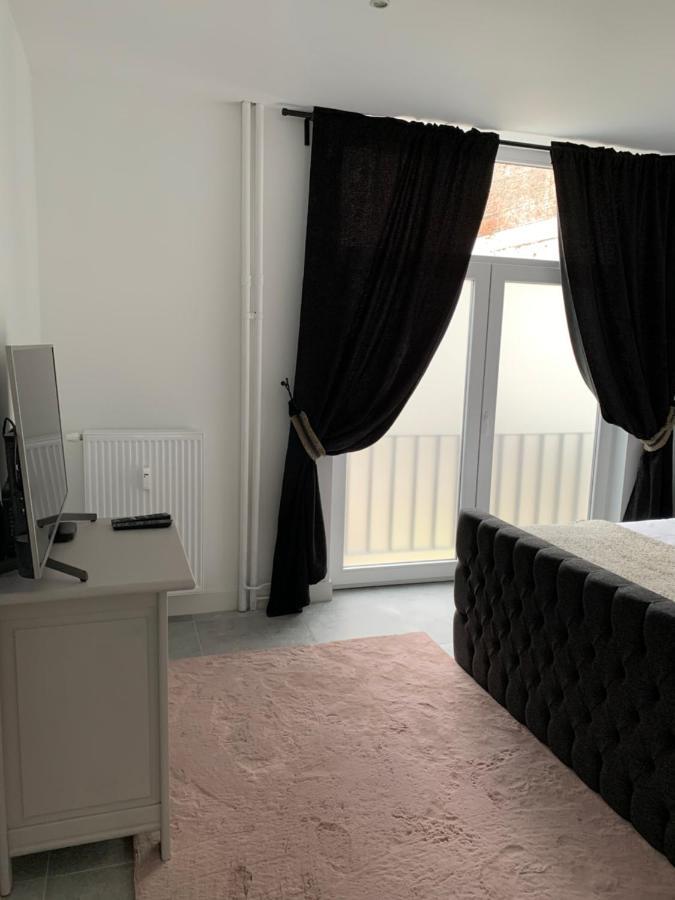 Appartement Op Italielei アントウェルペン エクステリア 写真